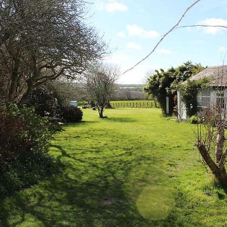 Cozy Country Cottage With Beautiful Rural Views New Quay Exterior foto